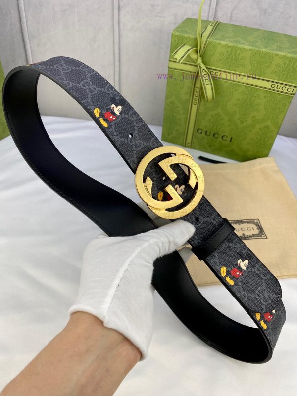 4.0cm wide Gucci double-sided belt, with GG Supreme canvas on one side infused with Mickey p 8bbeeb73 - Image 3