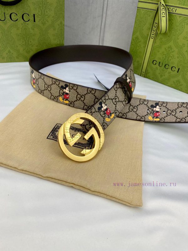 4.0cm wide Gucci double-sided belt, with GG Supreme canvas on one side infused with Mickey p gi3njr6l - Image 10
