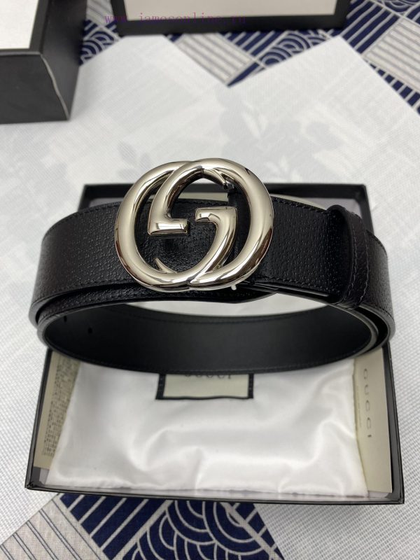The Gucci top layer calf leather belt is made by hot pressing to achieve a wild boar skin ef xb39y7ix
