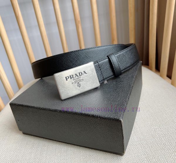 PRADA [Celebrate] [Celebrate] [Celebrate] This belt is made of Saffiano leather and features n2sonn7t