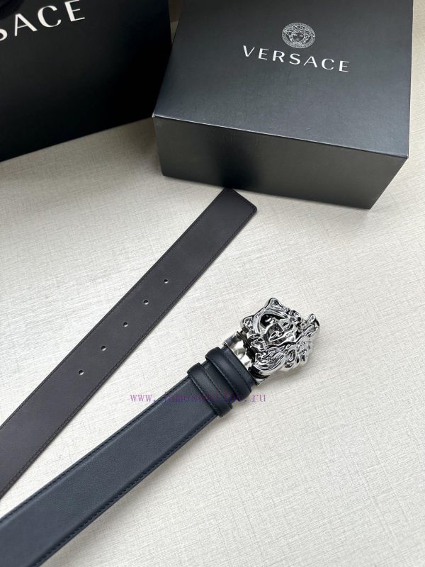 Width 4.0cm. Versace's lychee patterned soft top leather strap, paired with a classic Medusa m235nc6k - Image 8
