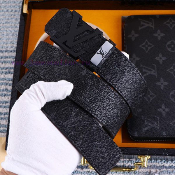 LV... Louis Vuitton Belt Gift Box SetThe material is made of 100% top layer cowhide, ensurin uowagsas