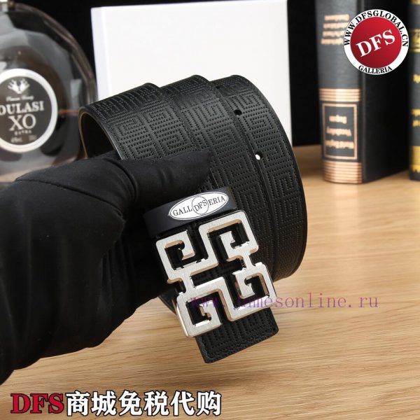 DFS tax-free purchasing agentComes with a complete gift boxGivenchy productsBuckle material: pb2ist64 - Image 7
