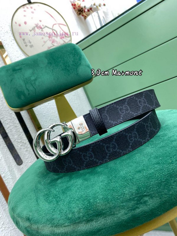 The Gucci Women's 3.0 Marmont collection is constantly updated every season, injecting moder dy3a4lft