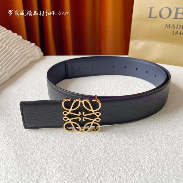 LOEWE is made of soft double-sided calf leather, which is fashionable and versatile, with a b9a3n5m7 - Image 3