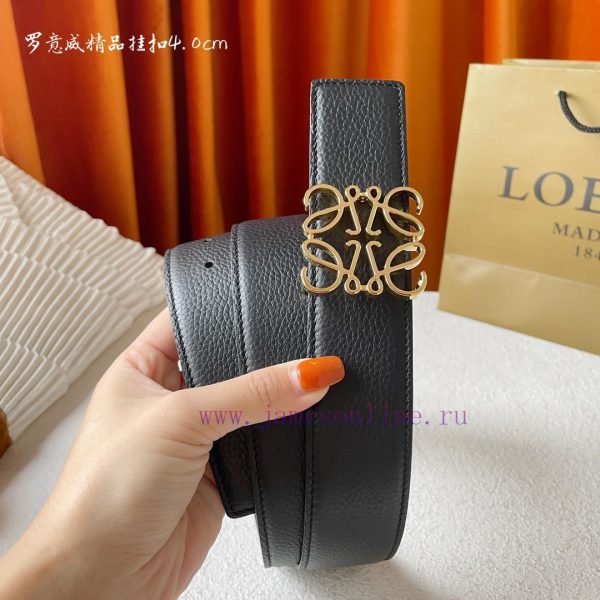 LOEWE is made of soft double-sided calf leather, which is fashionable and versatile, with a b9a3n5m7 - Image 10