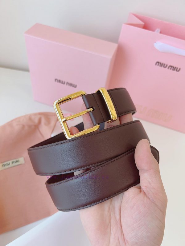 High end quality, physical photography￥ comes with a complete gift boxMiumiu new modelThis l s8k2esyi