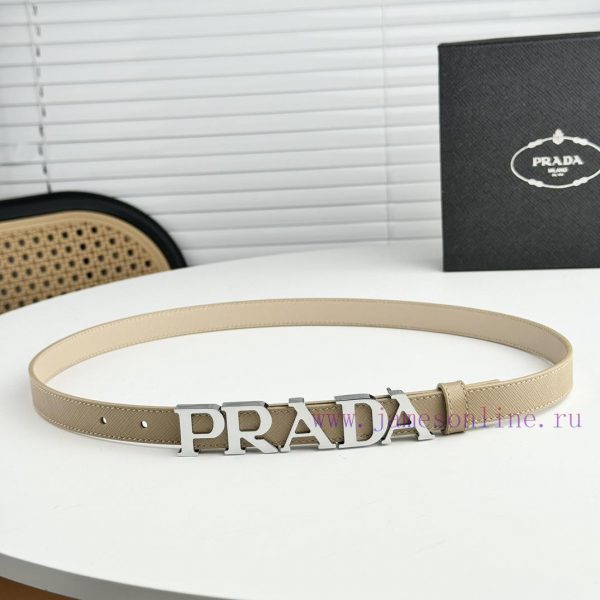 🧡 PRADA's magnificent leather belt exudes a simple yet exquisite elegance. The classic let zdhgsye9
