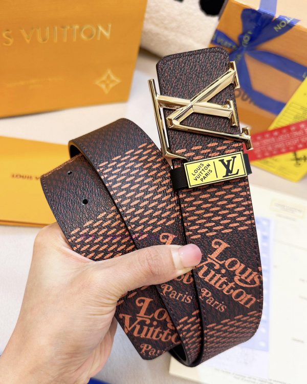 Belt LV Louis ReproductionBelt made of 100% head layer cowhide, ensuring a three-dimensional ugrxyu6q