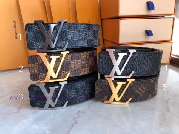 Authentic picture gift boxLv Family PaymentSize 40mm genuine sizeMaterial: High quality stee j20hdkro