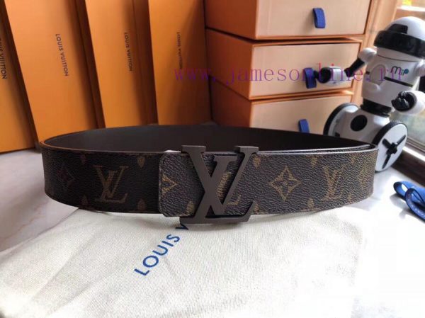 Authentic picture gift boxLv Family PaymentSize 40mm genuine sizeMaterial: High quality stee vo7qx16x