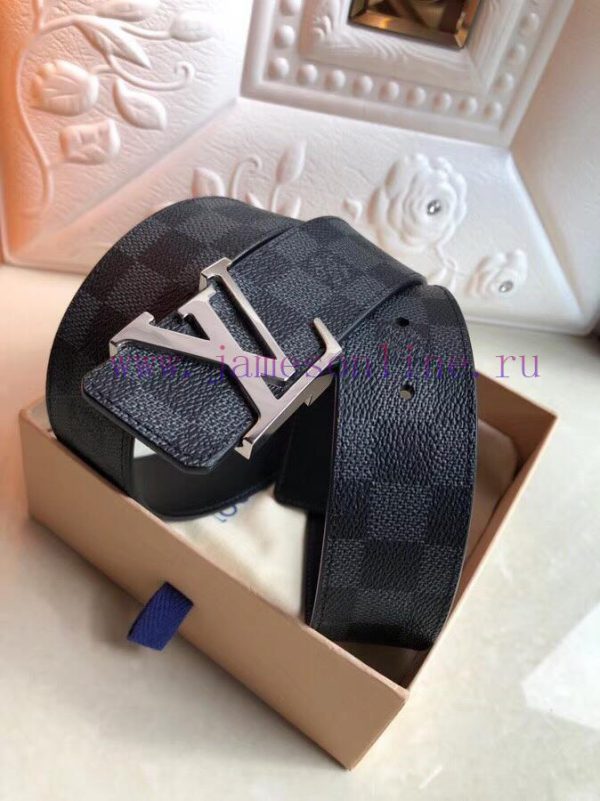 Authentic picture gift boxLv Family PaymentSize 40mm genuine sizeMaterial: High quality stee bxjncdqm