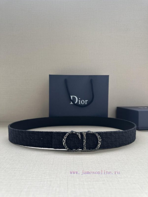 This 35mm double-sided belt with a width of 3.5cm combines elegant temperament with modern s wm5b0xqa