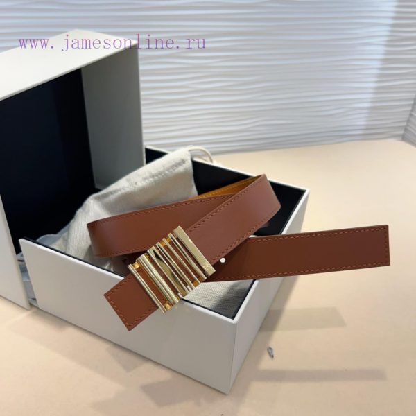 LOEWE's latest same style waist belt is made of smooth cowhide leather with a narrow belt an byt8hj6j