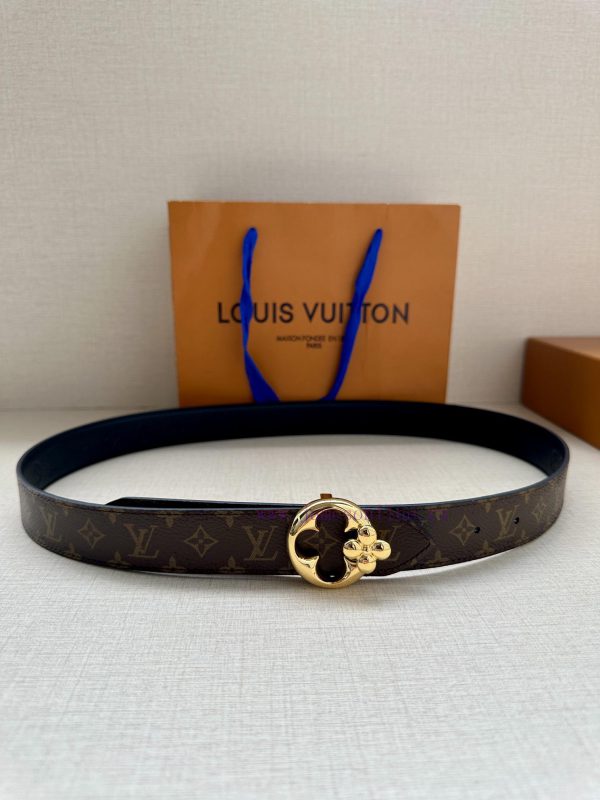 3.0-wide LV Flowergram Round double-sided belt interprets Louis Vuitton's classic elements f ztuzqxbw