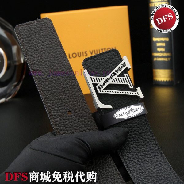 High end quality, physical photographyComplete setL@VBuckle material: Two tone pure steel bu 4ai9i3by - Image 7