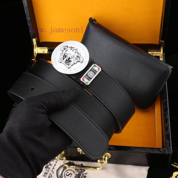 MADE IN ITALYWooden box with accompanying picturesVERSACE @ Belt+Wallet SetBuckle material: r7rbk7x6