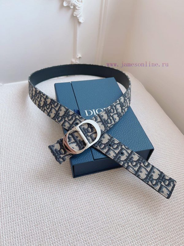 High end quality, physical photographyComes with a complete gift boxDIOR material, milkshake d4tfsdzr
