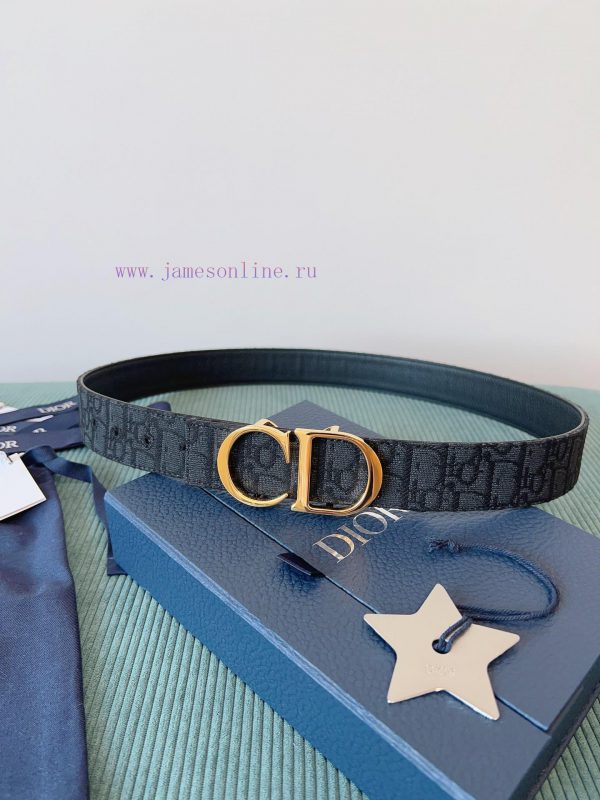 High end quality, physical photographyComes with a complete gift boxDIOR material, milkshake 04wozr75