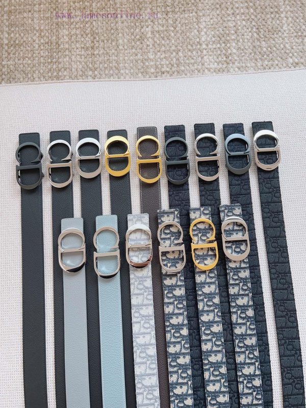 DIOR "Dior Collection PictureHigh end quality, physical photographyComes with a complete gif 57a0oag3