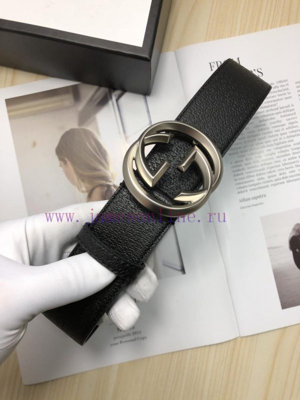 The Gucci top layer calf leather belt is made by hot pressing to achieve a wild boar skin ef j034kg2o