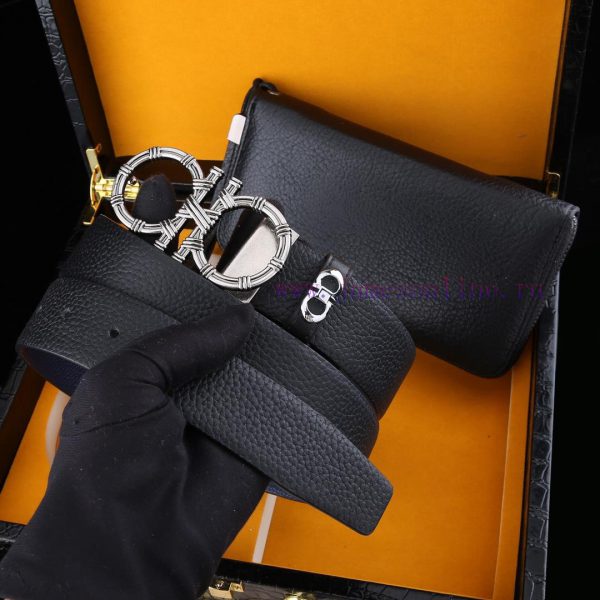 MADE IN ITALYWooden box with accompanying picturesFilag Curtain Belt+Wallet SetBuckle materi tat1j7j8