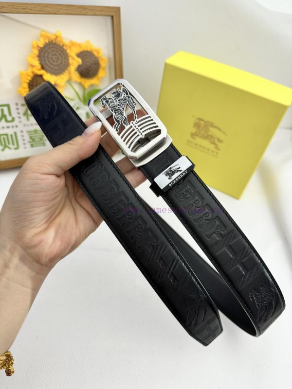 Burberry automatic beltMaterial: Leather Belt with 100% Head Layer. The leather belt is guar mwpf4990 - Image 3