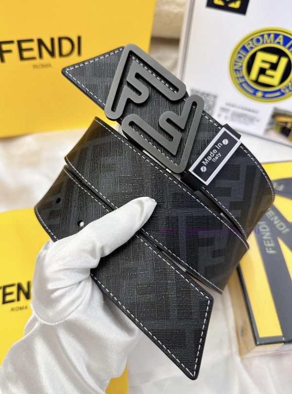 Belt FENDI Fendi ReproductionBelt made of 100% top layer cowhide, ensuring genuine leather d ob2e3zdl