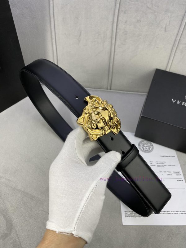 ️, Width 4.0cm Versace This original Versace belt is adorned with the Versace logo 3D Medusa scrzsp82
