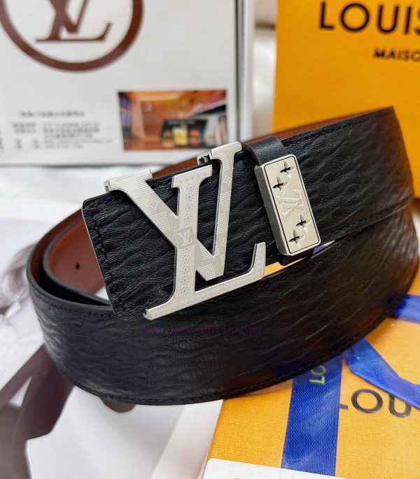 Belt LV Louis Vuitton's top tier replicaThe waistband is made of 100% cowhide, ensuring genu 9359m0de - Image 3
