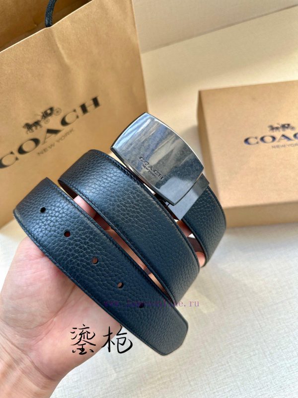 The 3.7cm wide COACH double-sided belt is made of sports calf leather and comes with a class ser7ueee - Image 4