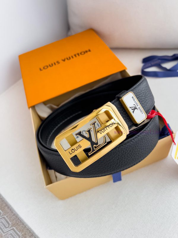 LV... Louis Vuitton Belt ️ Automatic BeltAutomatic buckle, made of pure steel material, with vxun1dta