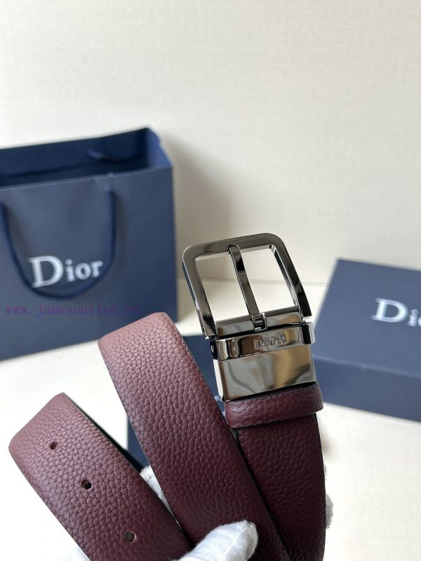 This 35mm waistband combines elegance and modern style with a double-sided design. One side 2qvv846q - Image 7